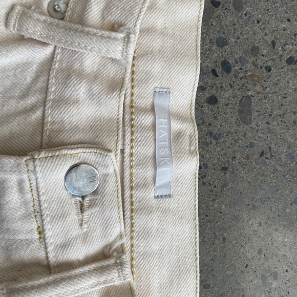 HATSKI Loose Tapered Selvedge Denim - Ecru - Picture 4 of 16
